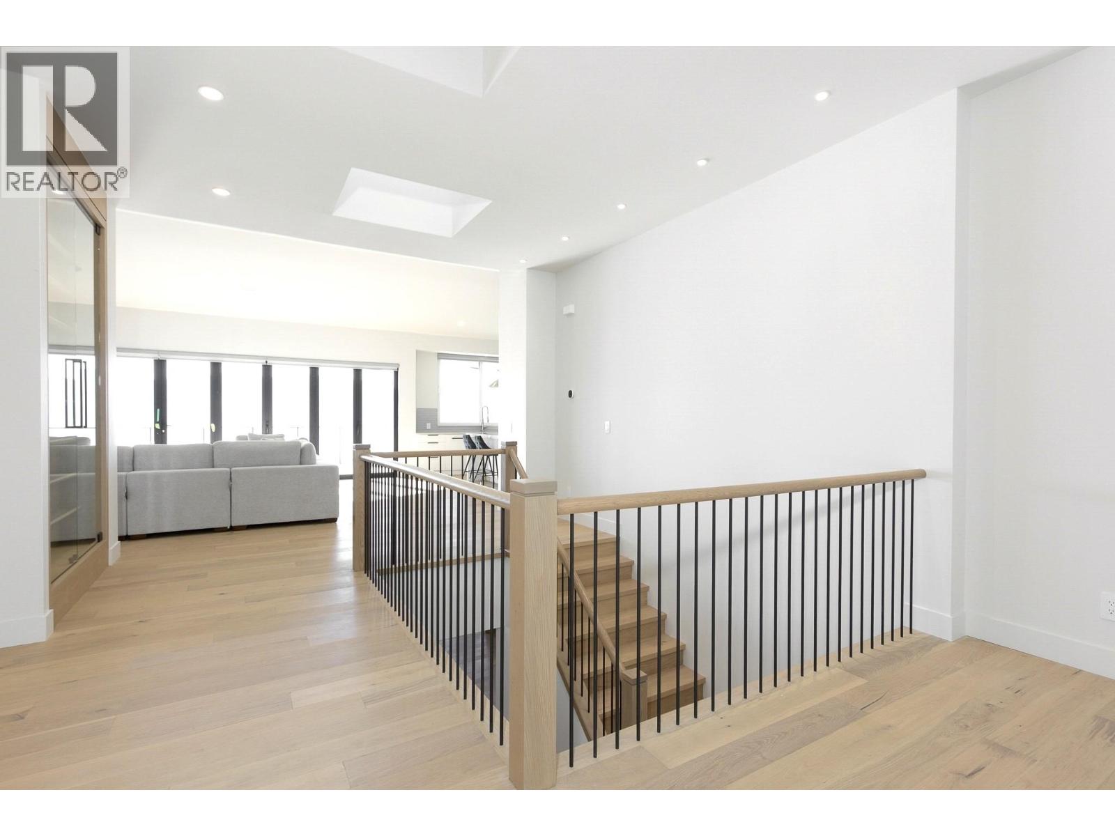  1403 Vineyard Drive, West Kelowna