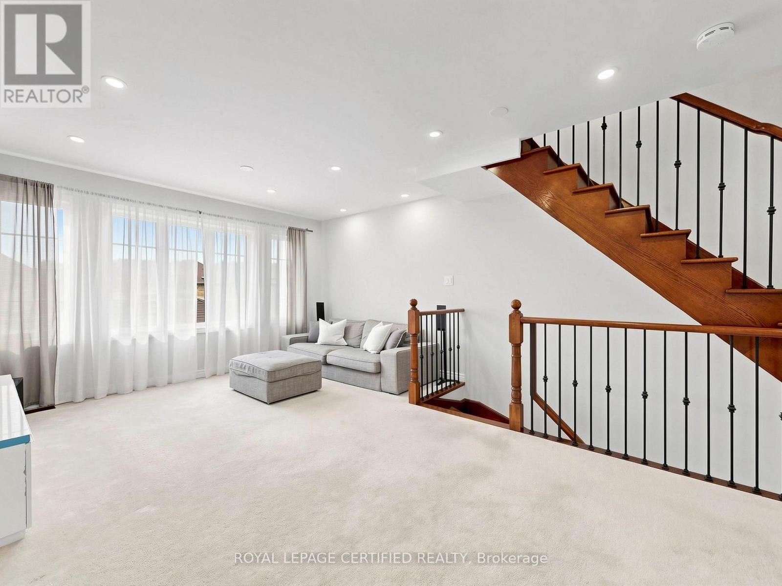 47 RED BRICK ROAD - 19