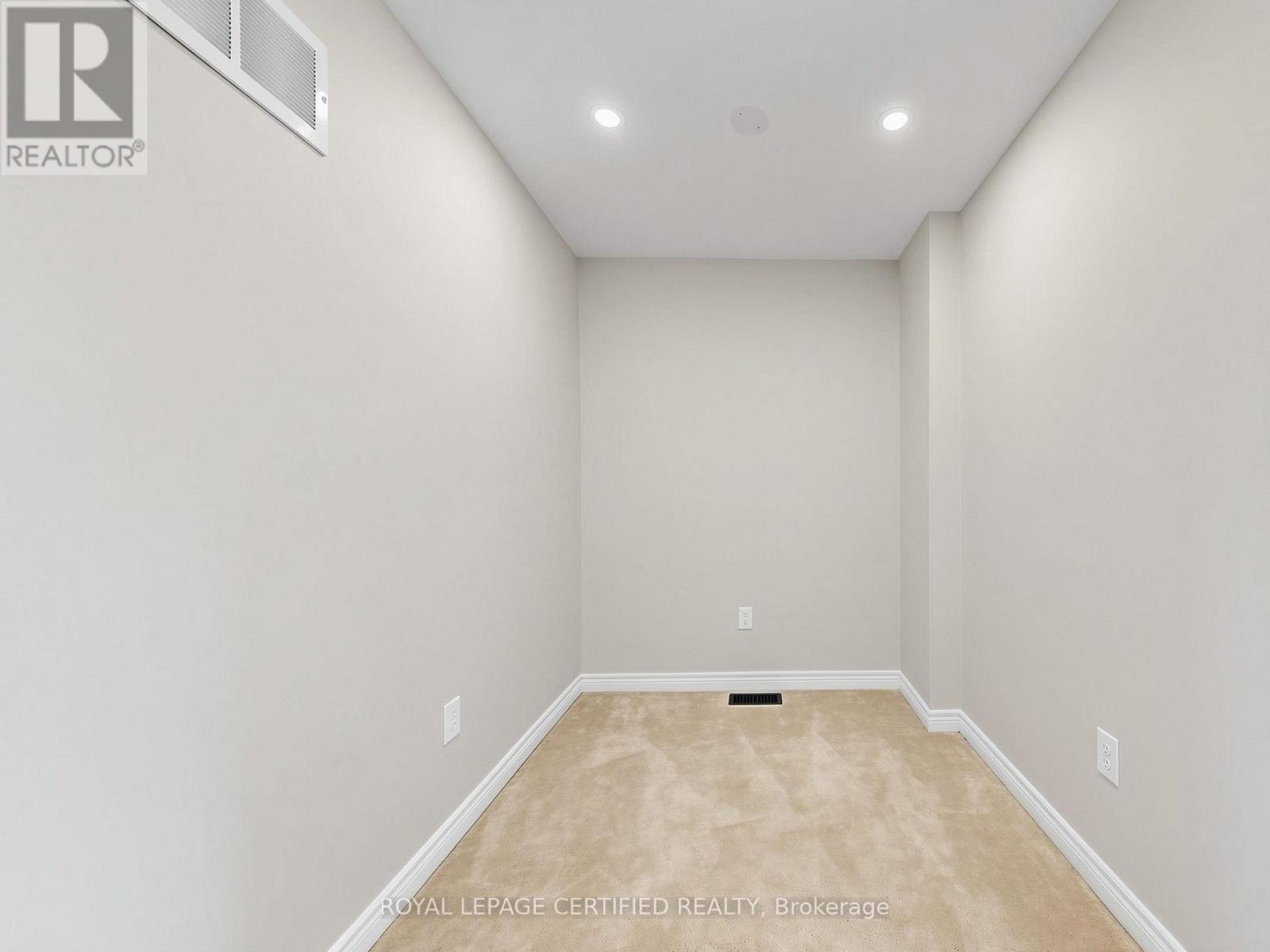 47 RED BRICK ROAD - 25