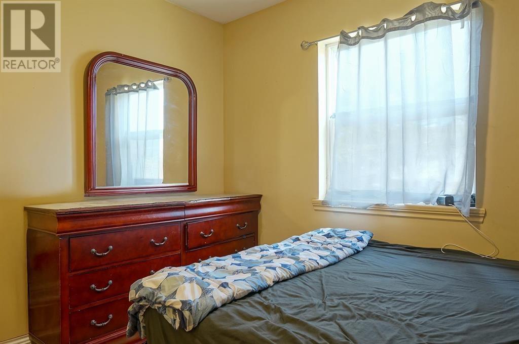 633 A&B Princess Street - 12