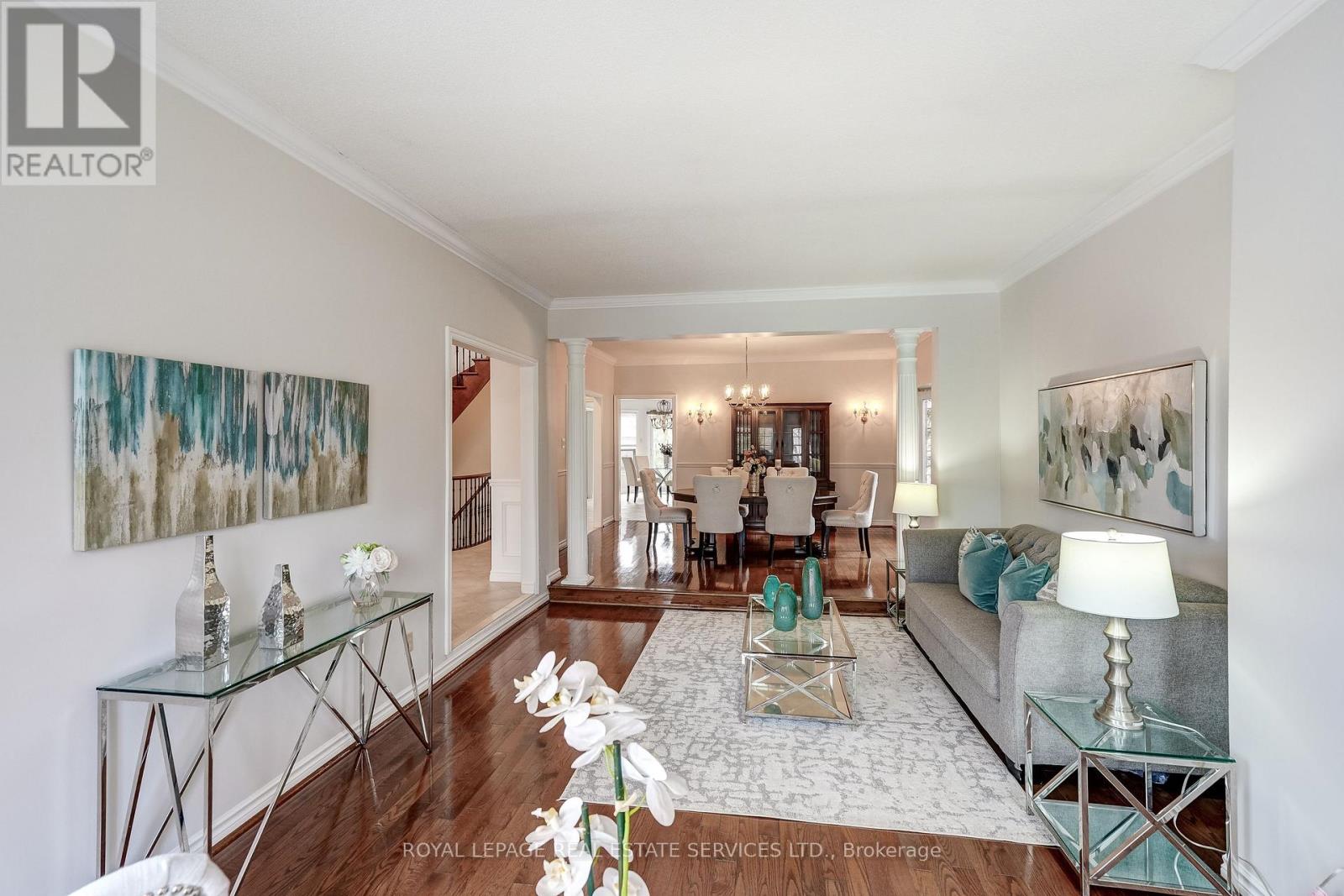 9 MORRISON CREEK CRESCENT - 9