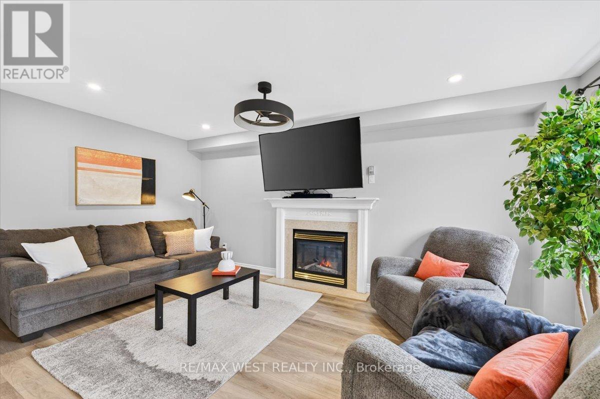 51 STANLEY STREET - 18