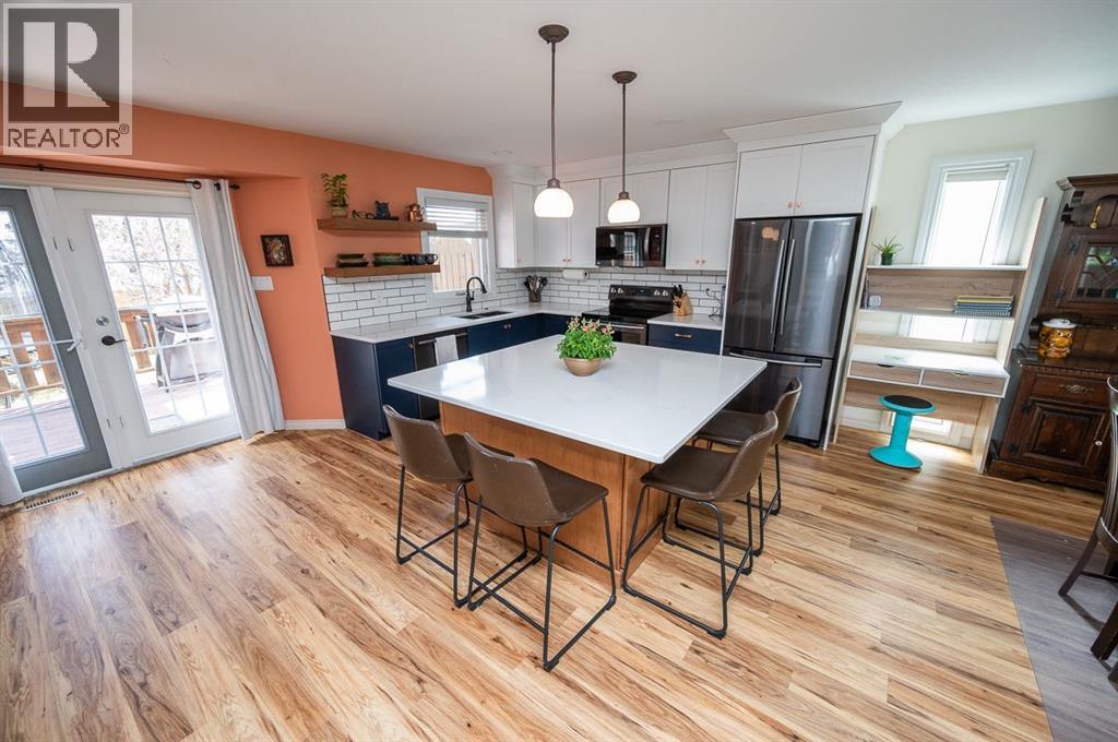 25 Gilbert Crescent, Red Deer