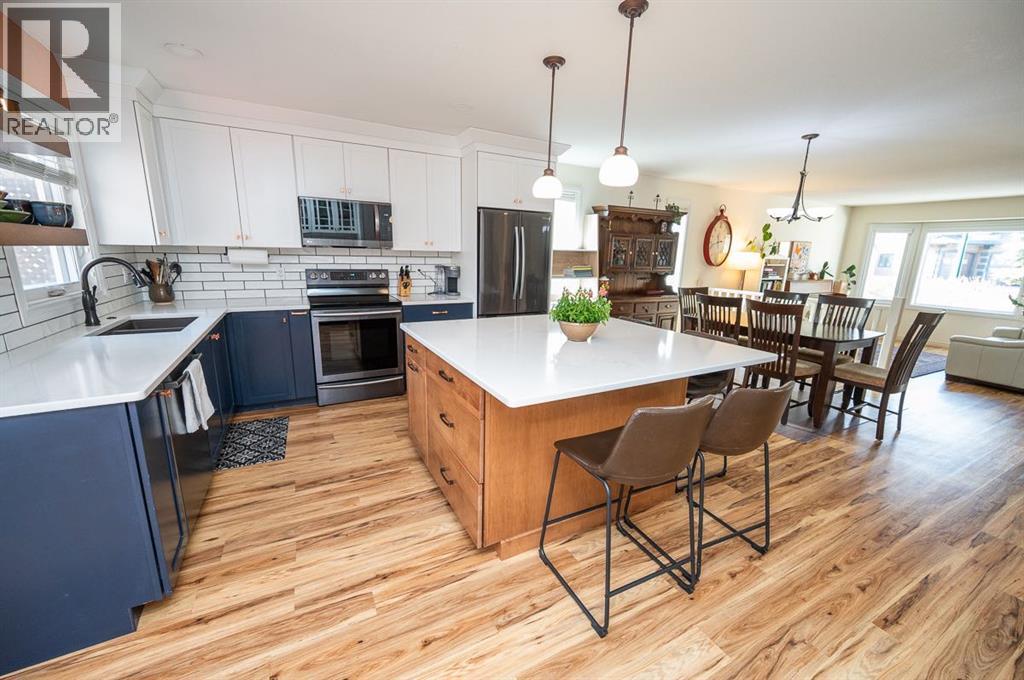 25 Gilbert Crescent, Red Deer