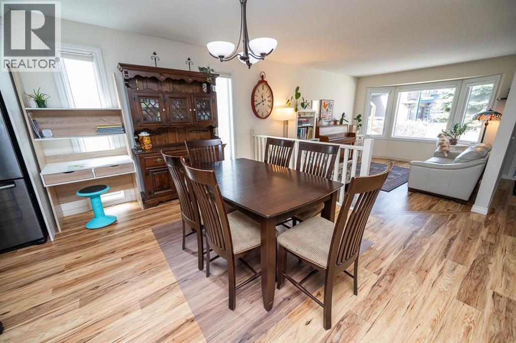 25 Gilbert Crescent, Red Deer