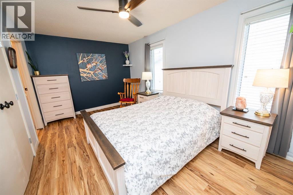 25 Gilbert Crescent, Red Deer