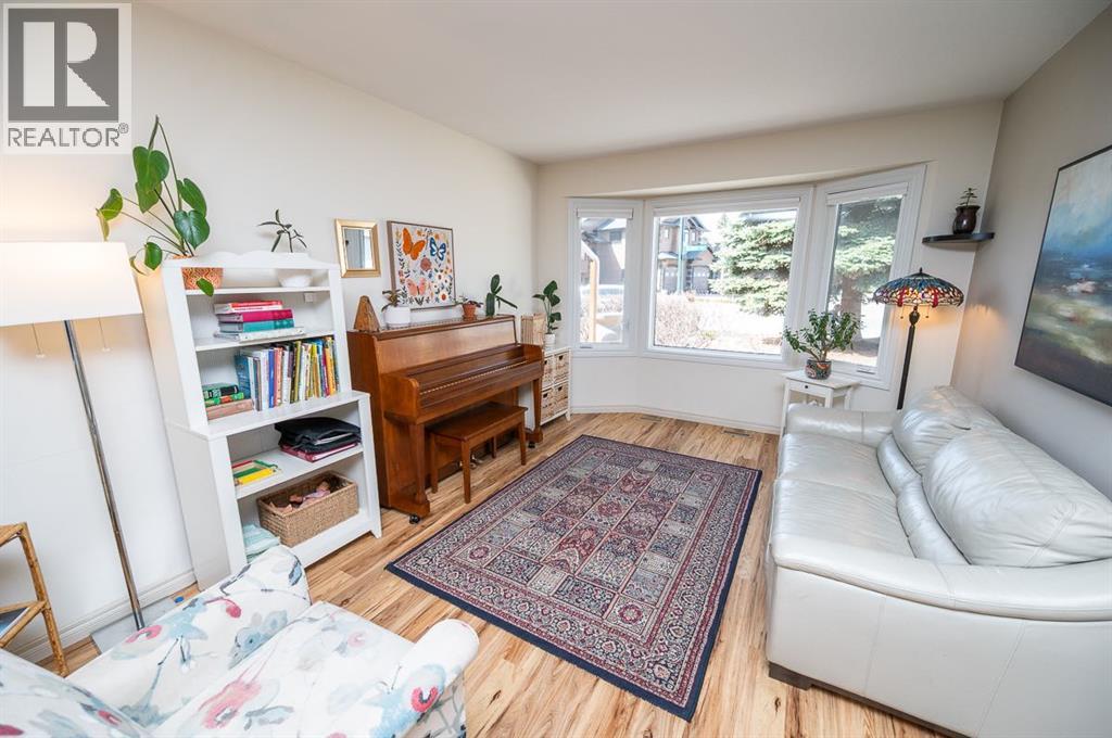 25 Gilbert Crescent, Red Deer