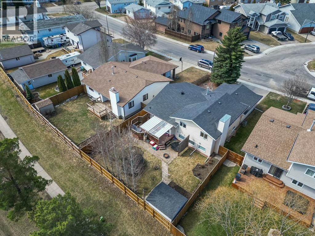 25 Gilbert Crescent, Red Deer