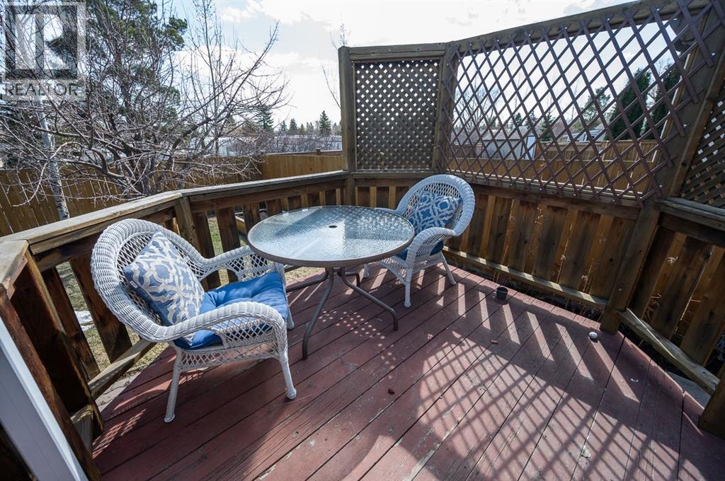 25 Gilbert Crescent, Red Deer