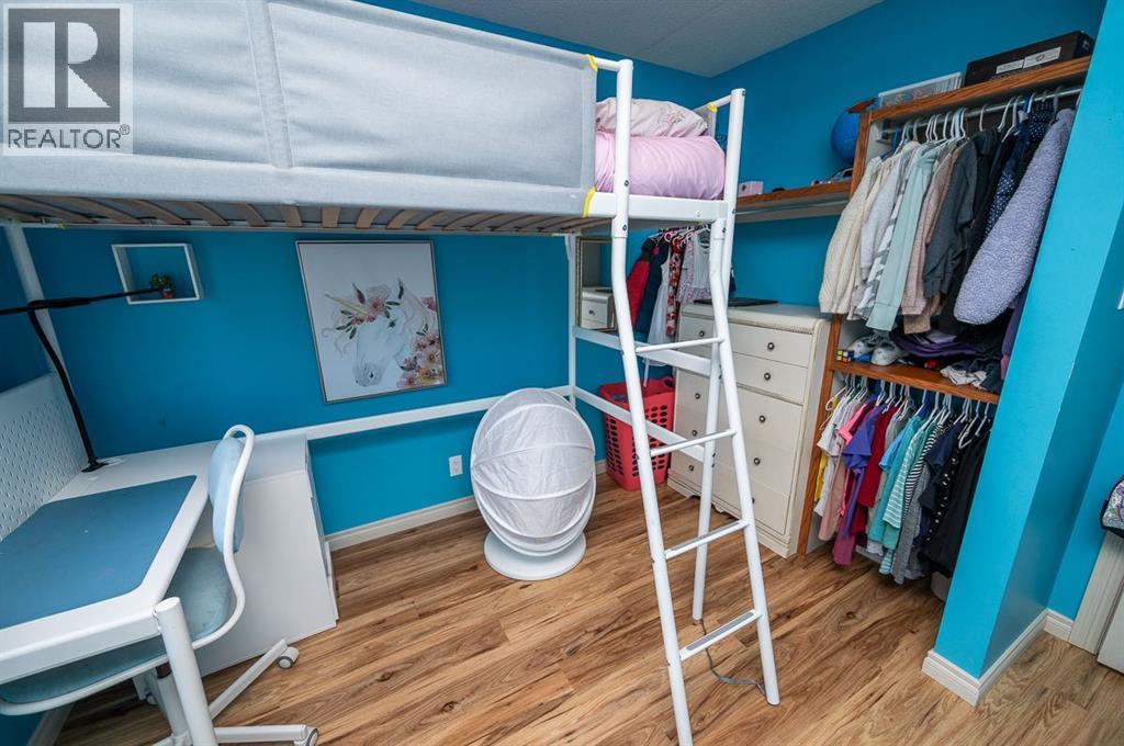 25 Gilbert Crescent, Red Deer