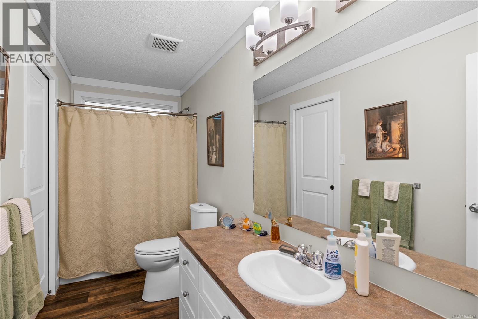 2180 South Lake Rd - 32