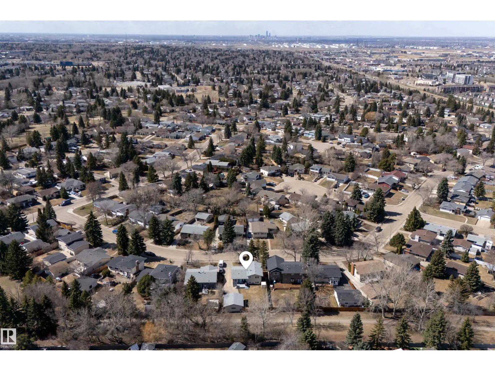 78 GREYSTONE CR - 48