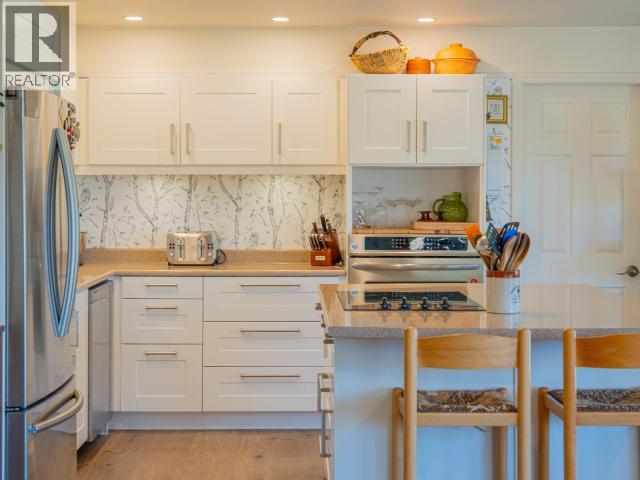 2277 PHILLIPS ROAD, Powell River