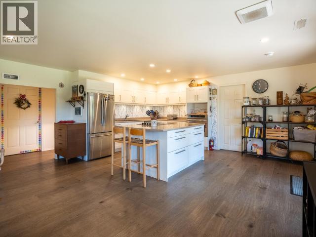 2277 PHILLIPS ROAD, Powell River