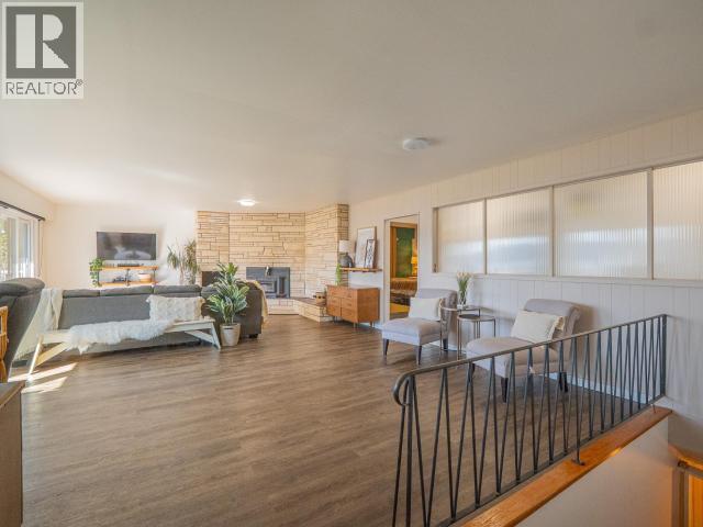 2277 PHILLIPS ROAD, Powell River