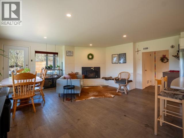 2277 PHILLIPS ROAD, Powell River