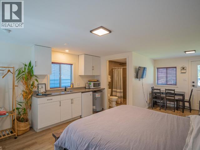 2277 PHILLIPS ROAD, Powell River
