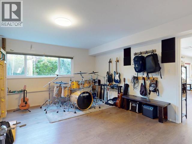 2277 PHILLIPS ROAD, Powell River