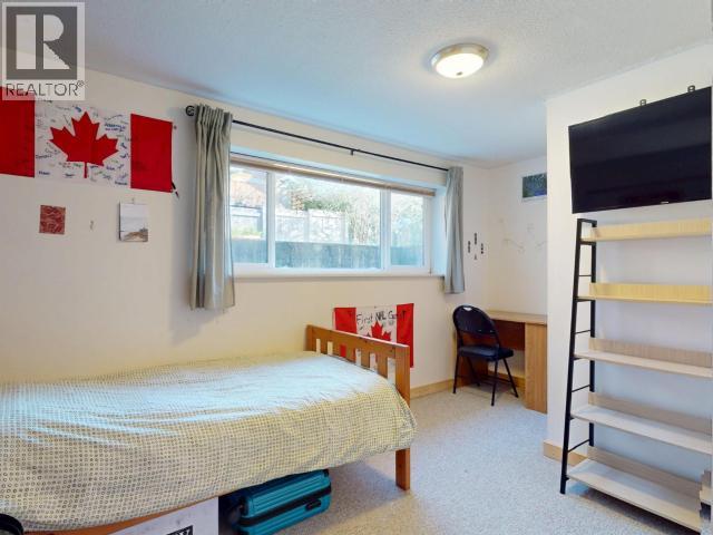 2277 PHILLIPS ROAD, Powell River