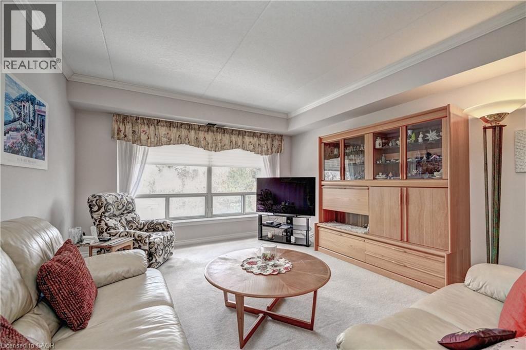 405 ERB Street W Unit# 505, Waterloo, Ontario, N2L1W7 — Photo 14