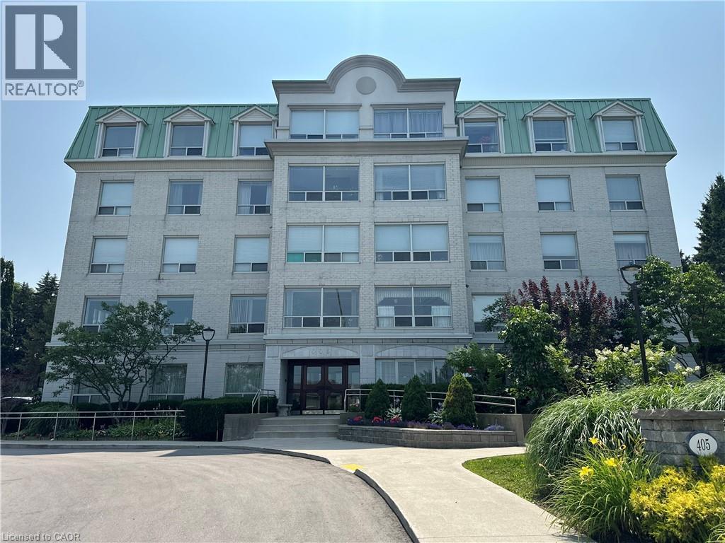 405 ERB Street W Unit# 505, Waterloo, Ontario, N2L1W7 — Photo 2