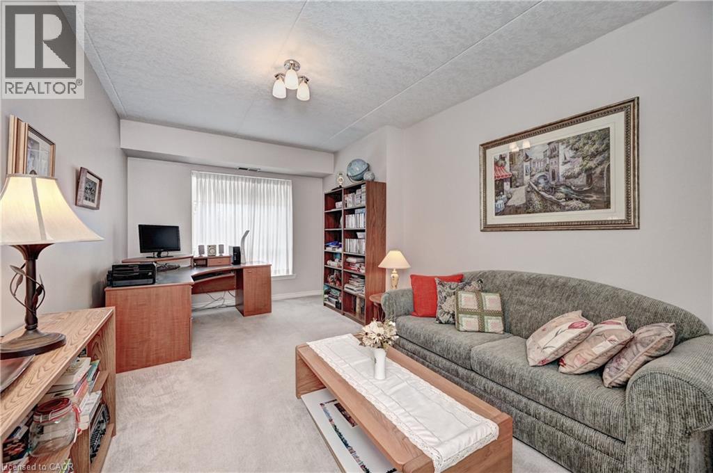 405 ERB Street W Unit# 505, Waterloo, Ontario, N2L1W7 — Photo 31