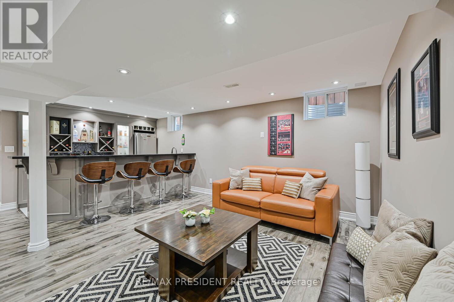 65 PARITY ROAD - 37