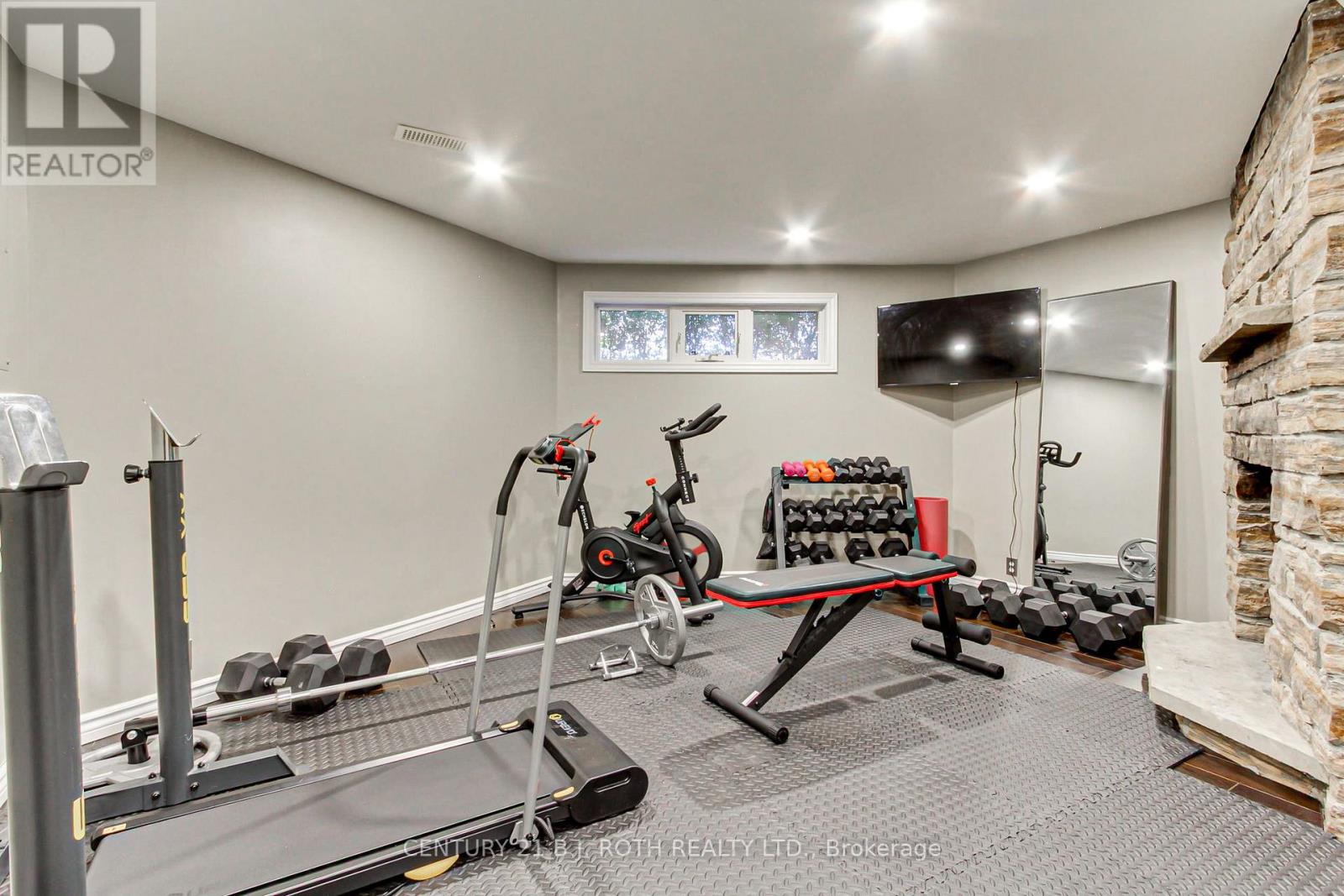 2931 SAINT MALO CIRCLE - 28