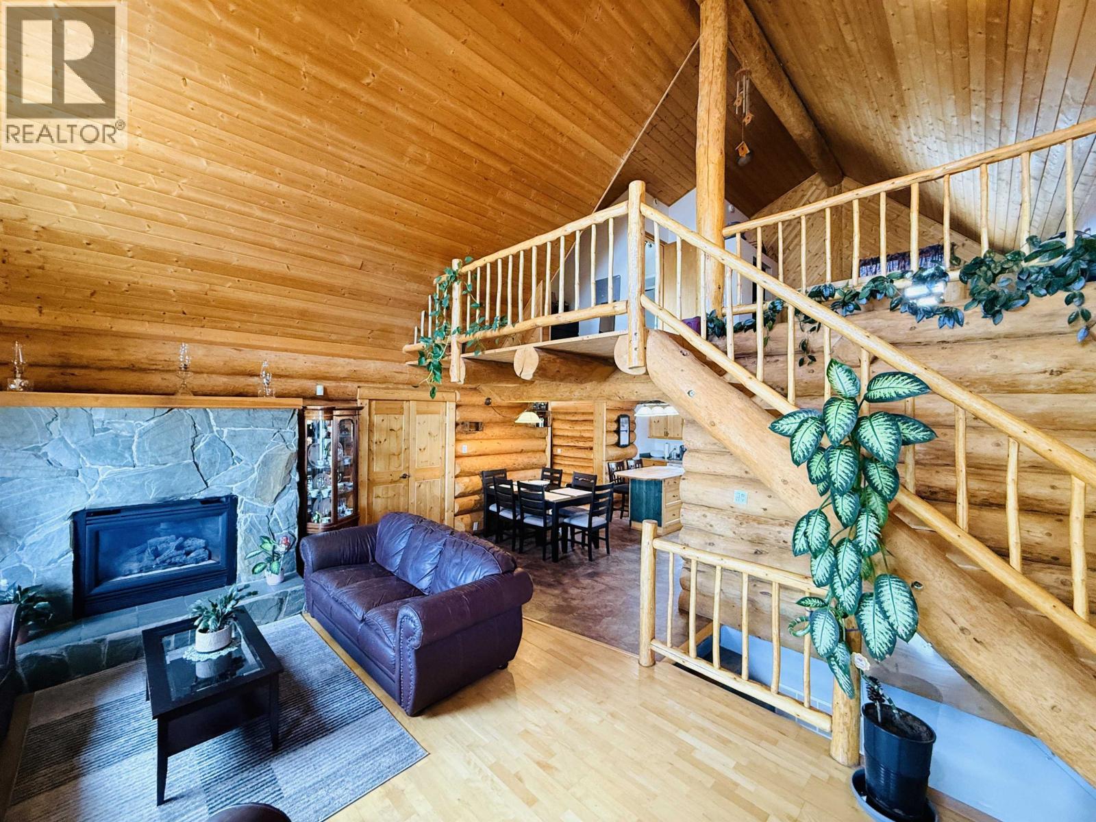 13351 CHARLIE LAKE CRESCENT - 13