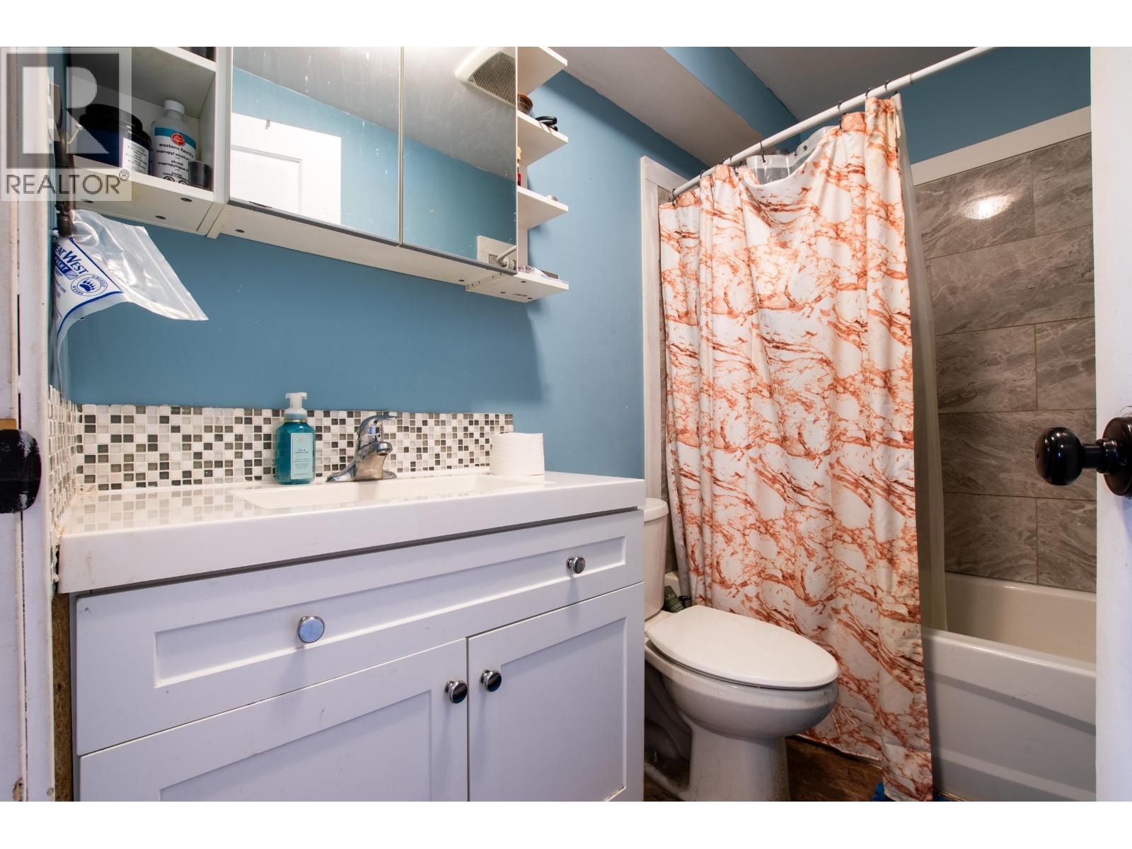 7366 ALDEEN ROAD, Prince George