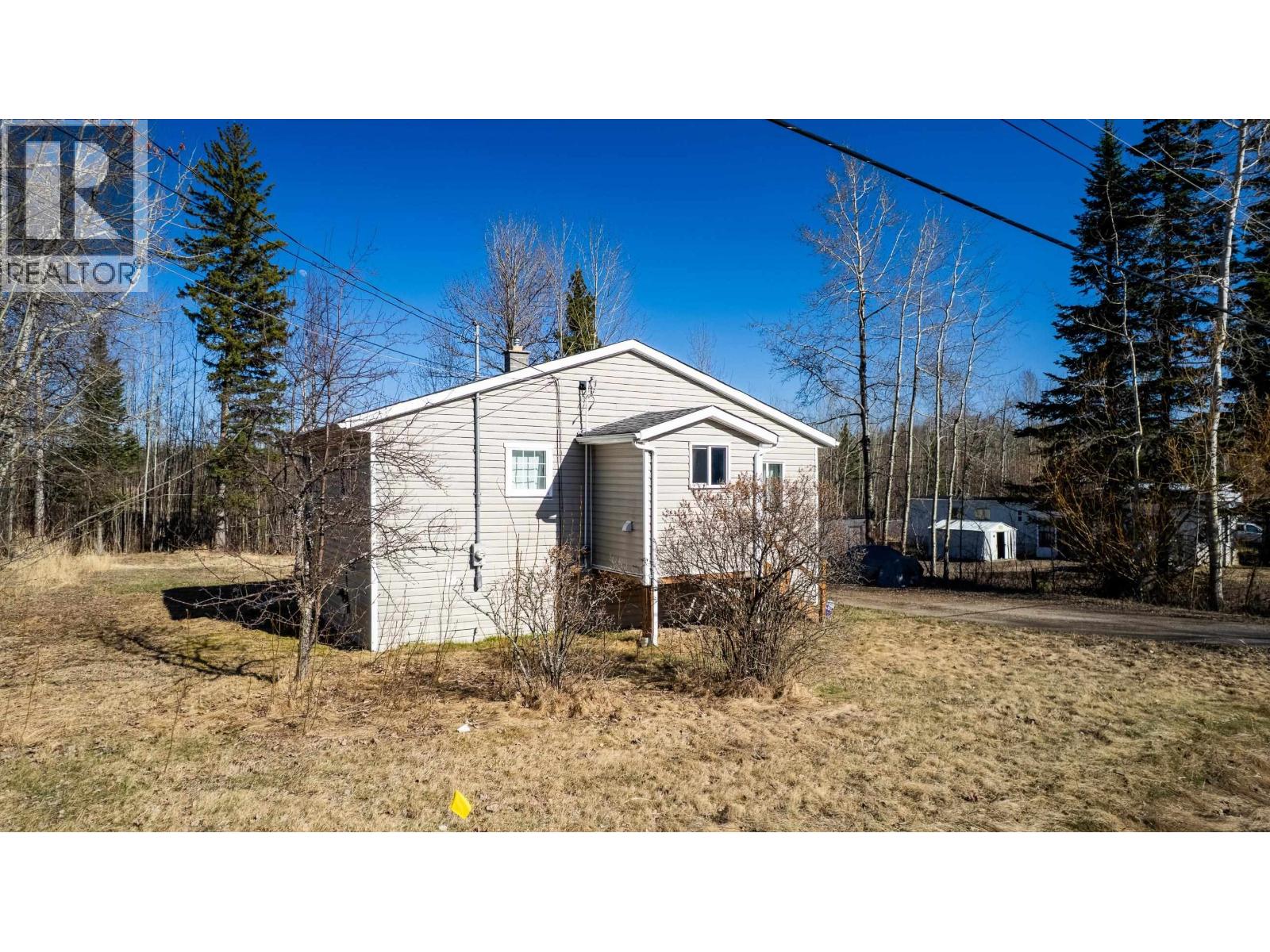 Kitchen of 7366 ALDEEN ROAD · Prince George, BC