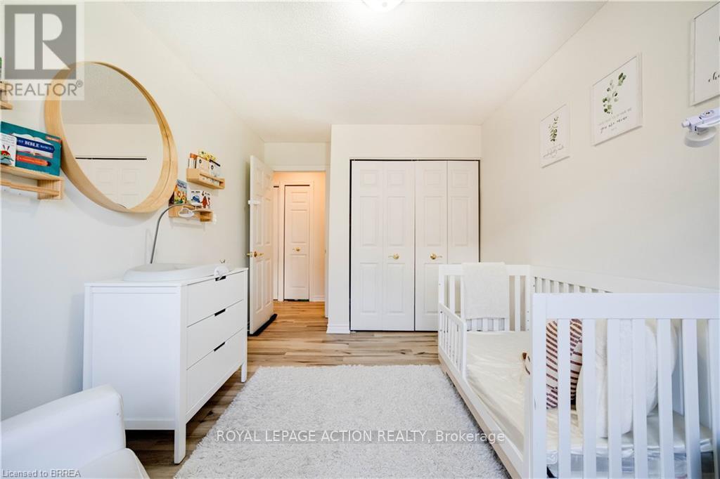 4 - 608 GREY STREET — photo 13