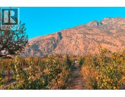  2155 Newton Road, Cawston