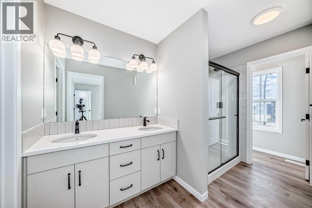 130 Bartlett Row SE — photo 35