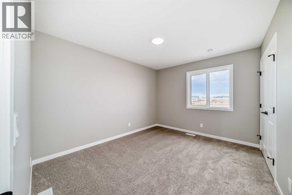 130 Bartlett Row SE — photo 37