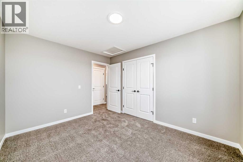 130 Bartlett Row SE — photo 40