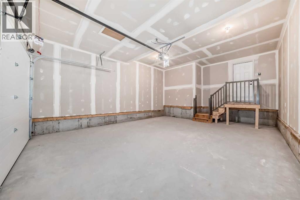 130 Bartlett Row SE — photo 48