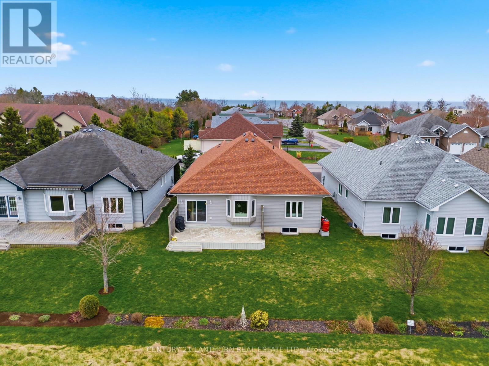 43 ALETHA DRIVE N - 43
