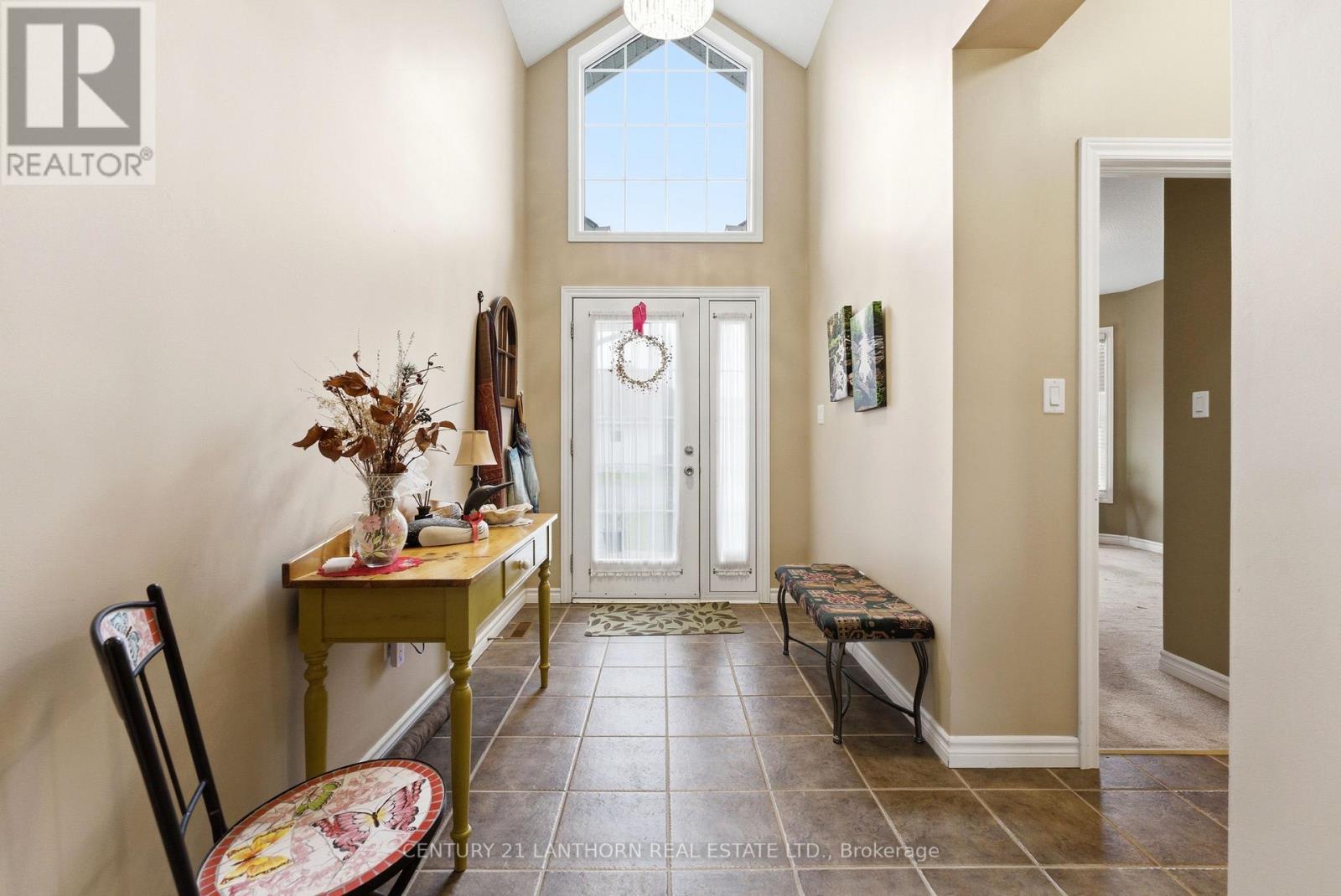 43 ALETHA DRIVE N - 5
