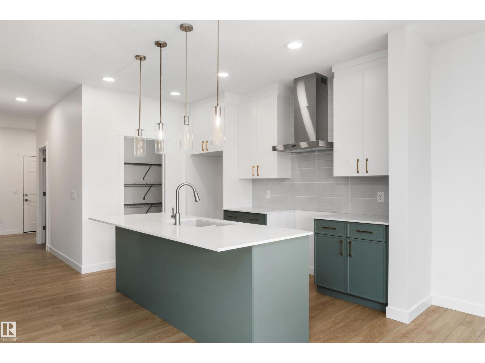 2704 188 ST NW - 9