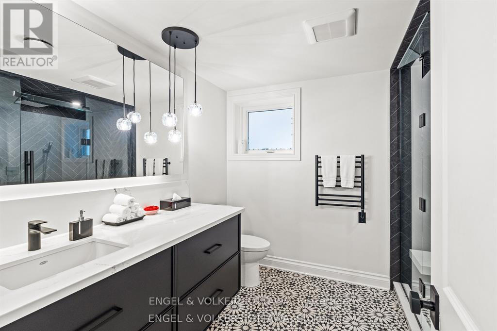 151 WINDING WAY - 31