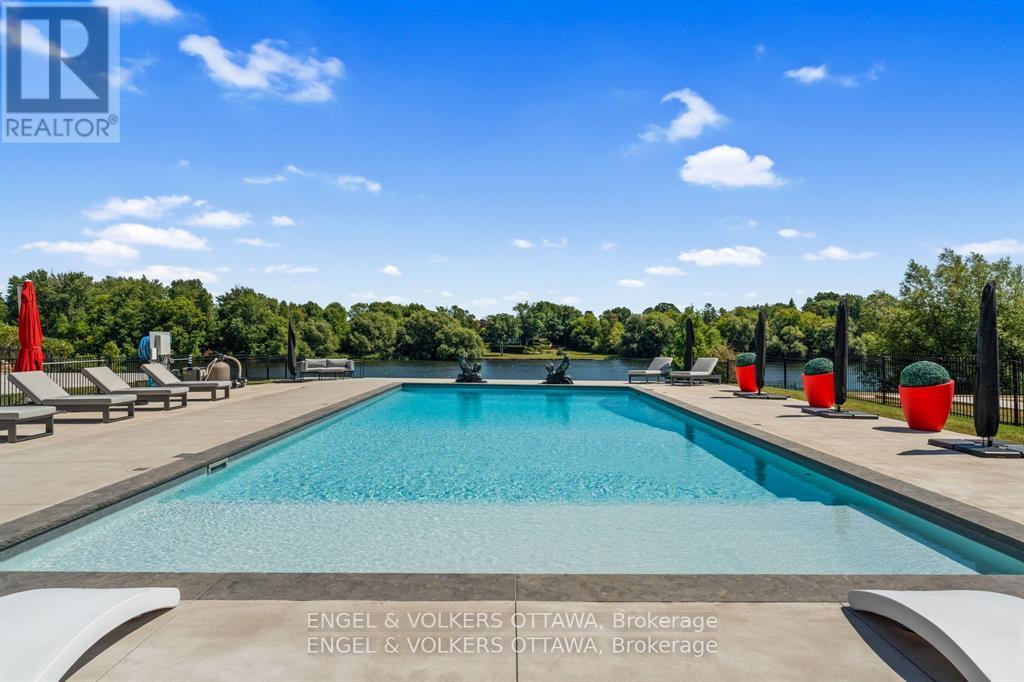 151 WINDING WAY - 43