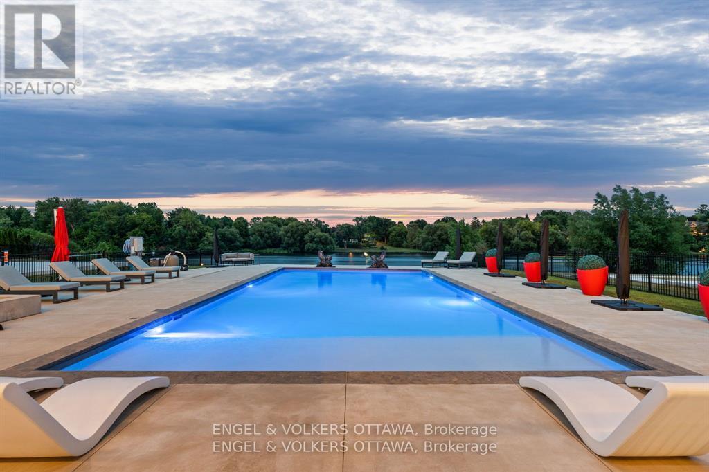 151 WINDING WAY - 48