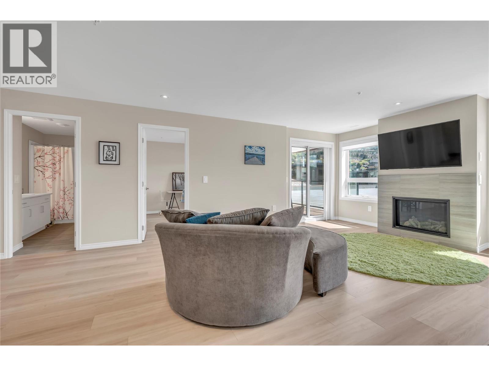 3362 Skaha Lake Road Unit# 306, Penticton