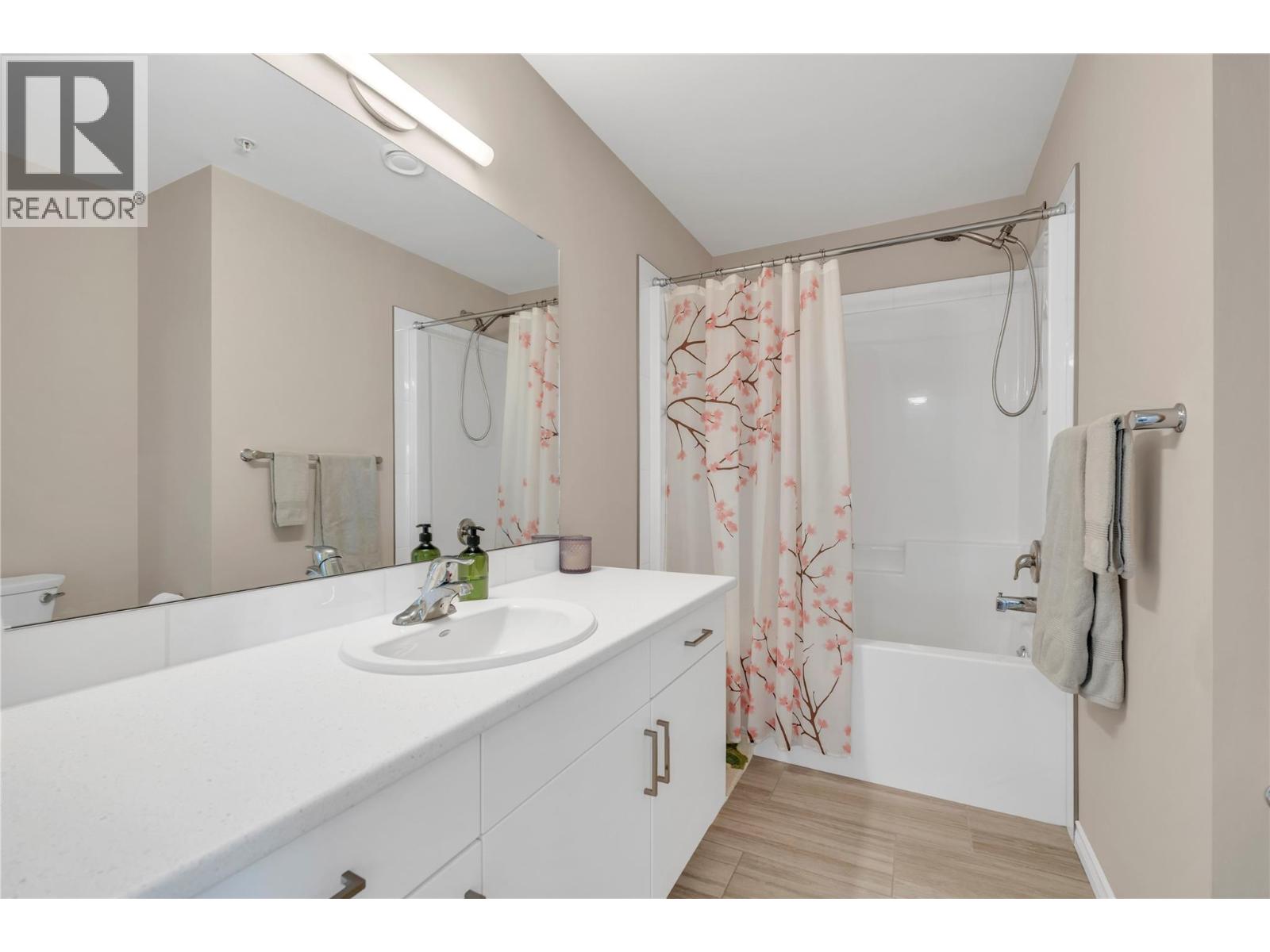 3362 Skaha Lake Road Unit# 306, Penticton