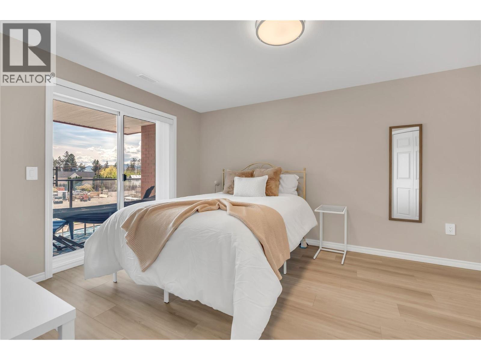 3362 Skaha Lake Road Unit# 306, Penticton