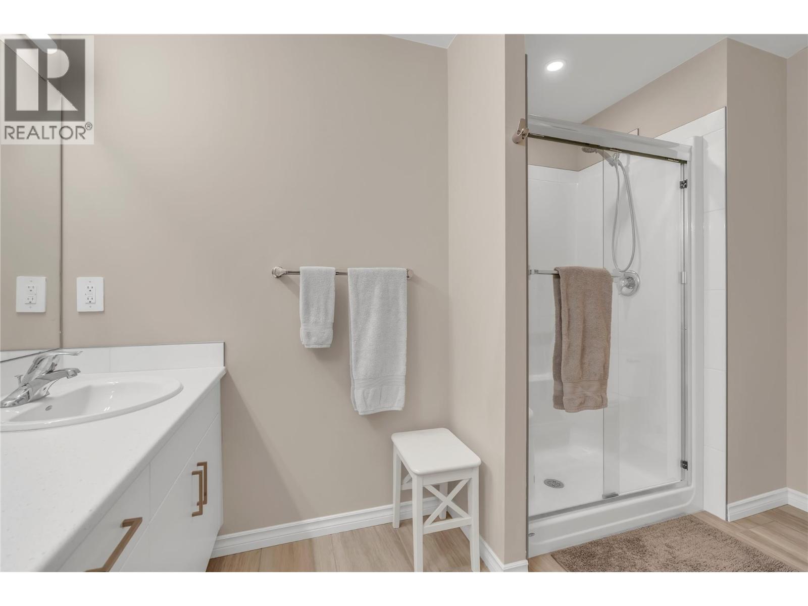 3362 Skaha Lake Road Unit# 306, Penticton