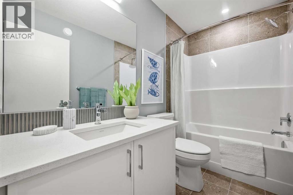 207 Huxland Path NE — photo 33