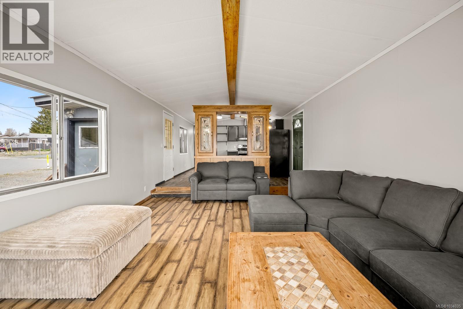 3378 Nikkei Pl, Cumberland