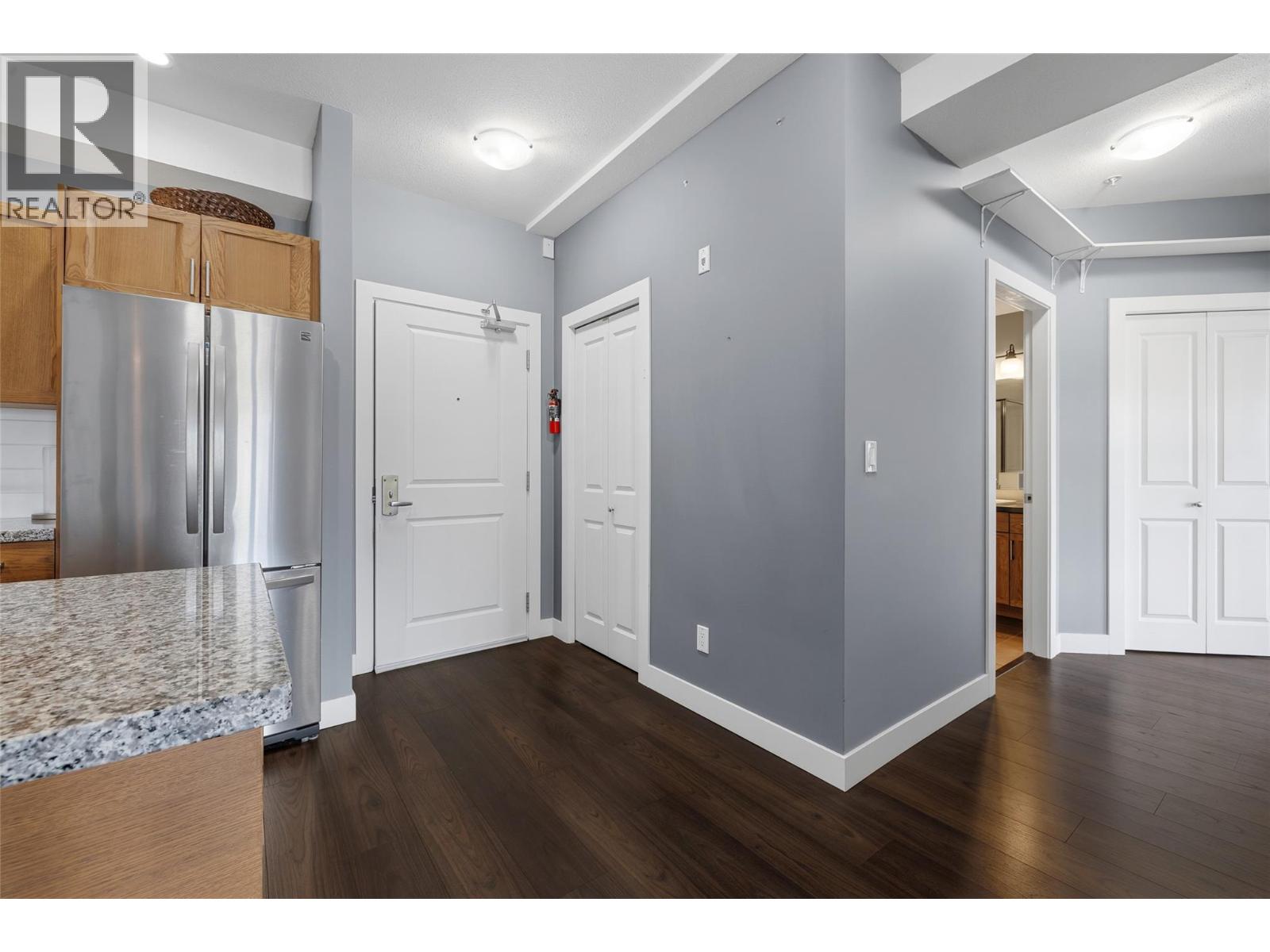 #205 3220 Skyview Lane - 13